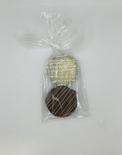 Load image into Gallery viewer, 8010 - Wedding - Cookies and Cream
